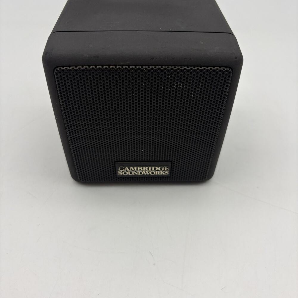1 Ensemble IV Cambridge Soundworks Surround Speaker By Henry Kloss 4" Cube